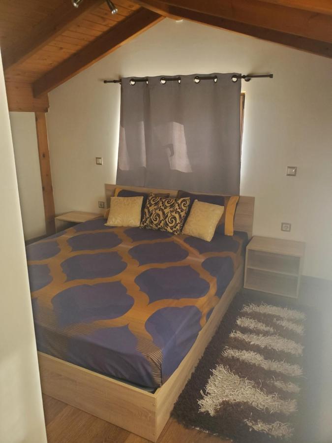 Σοφιτα Φερεσ Apartman Féresz Kültér fotó